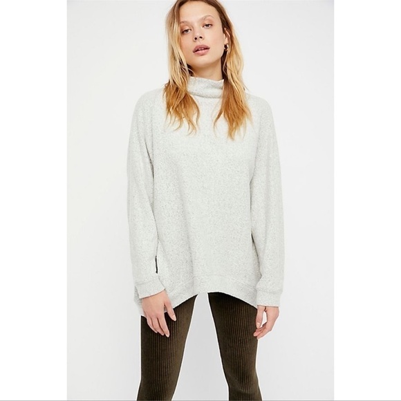FREE PEOPLE Ocean Grove Pullover - Picture 1 of 4